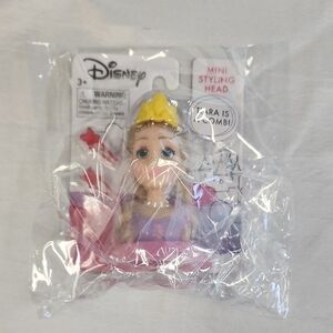 Disney Mini Styling Head with Yellow Crown Disney Princess Head Blond